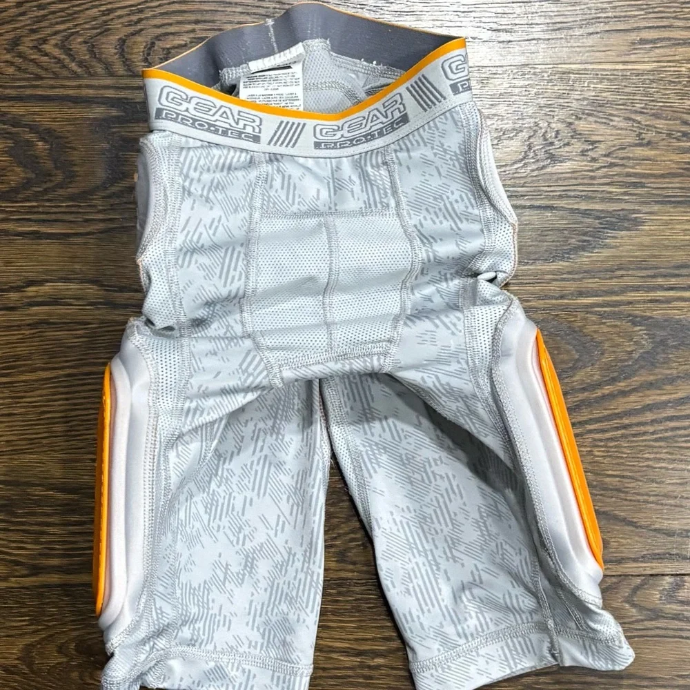 Gear Pro-Tec Youth LG Boys Padded Football Shorts Gray Orange Lightweight‎
